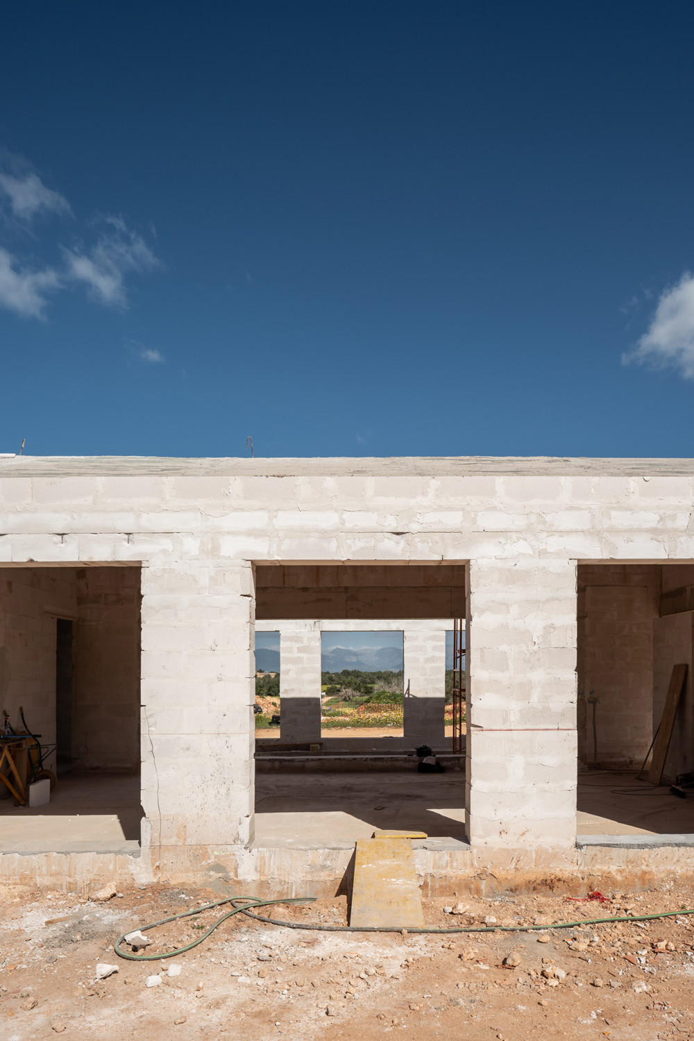 Fachada en construcción con vistas al paisaje, Son Maig, Mallorca